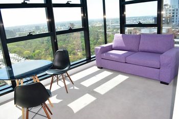 Apartments Melbourne Domain - CBD - Accommodation NT 11