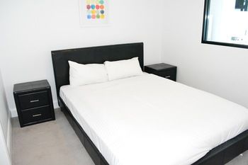 Apartments Melbourne Domain - CBD - Accommodation NT 14