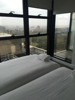 Apartments Melbourne Domain - CBD - Accommodation NT 34