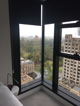 Apartments Melbourne Domain - CBD - Accommodation NT 36