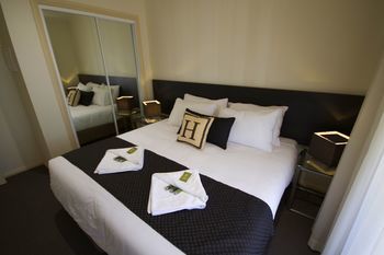 H Boutique Hotel - Accommodation NT 44