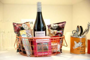 Art Series - The Larwill Studio - Accommodation NT 11