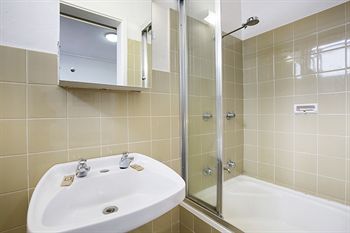 Fairfield West NSW Accommodation NT