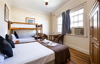 Pymble Hotel - Accommodation NT 2