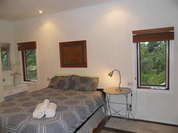 Australian Home Away @ Wonga Park Brushy Creek - Accommodation NT 15