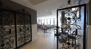 Miramare Gardens - Accommodation NT 21
