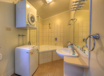 BIG4 Koala Shores Port Stephens Holiday Park - Accommodation NT 7