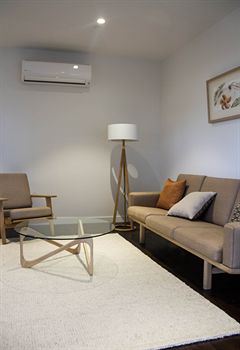 AKOM Prahran - Accommodation NT 1