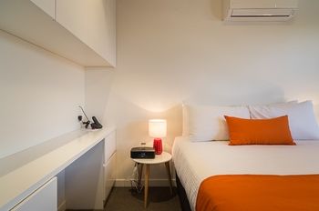 AKOM Prahran - Accommodation NT 13
