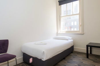 Criterion Hotel Sydney - Accommodation NT 3