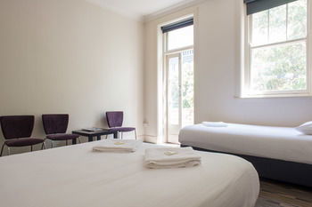 Criterion Hotel Sydney - Accommodation NT 9