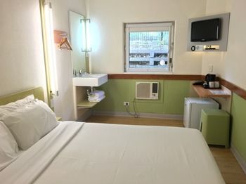 Ibis Budget Campbelltown - Accommodation NT 10
