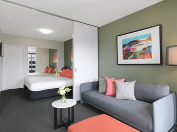 Adina Apartment Hotel Sydney Airport - Accommodation NT 8