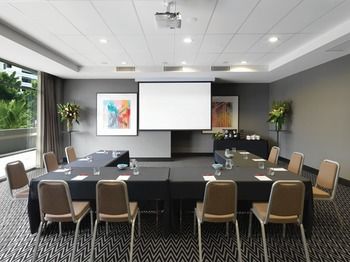 Adina Apartment Hotel Sydney Airport - Accommodation NT 28