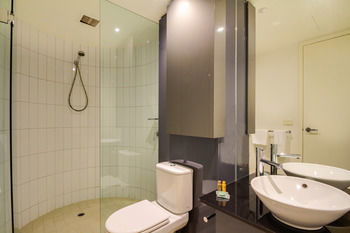 Southbank Apartments - Eureka Tower - Accommodation NT 8
