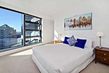 Southbank Apartments - Eureka Tower - Accommodation NT 10