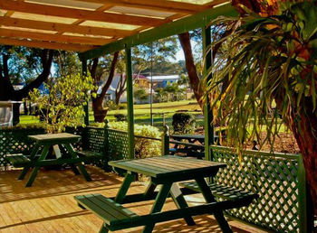 Shelly Beach Holiday Park - Accommodation NT 8