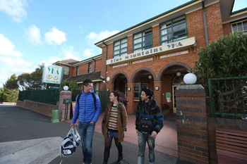 Blue Mountains YHA - Hostel - Accommodation NT 18