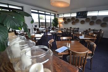 Crossroads Hotel Liverpool - Accommodation NT 9