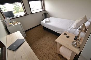 Crossroads Hotel Liverpool - Accommodation NT 19