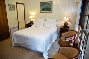 Holly Lane Mews - Accommodation NT 17