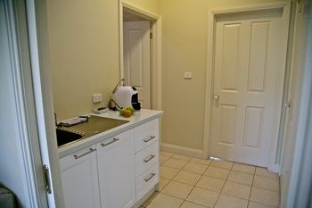 Holly Lane Mews - Accommodation NT 25