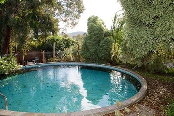 Holly Lane Mews - Accommodation NT 52