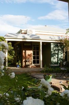 Holly Lane Mews - Accommodation NT 71