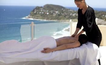 Jonahs Restaurant & Accommodation, Whale Beach - Accommodation NT 1