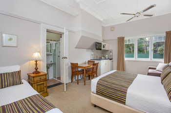 Boronia Lodge Burwood - Accommodation NT 2