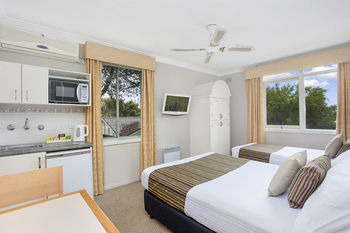 Boronia Lodge Burwood - Accommodation NT 5
