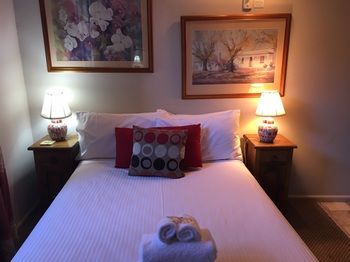 Boronia Lodge Burwood - Accommodation NT 27