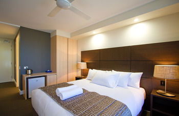 Remington Motor Inn - Accommodation NT 47
