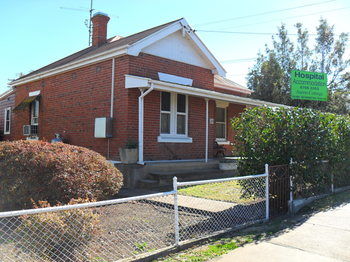 Aaron Cottage - Accommodation NT 12