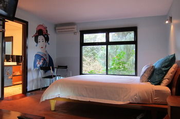 Cherryblossom B&B - Accommodation NT 25