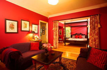 Merrow Cottages - Accommodation NT 22