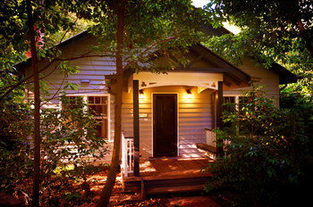 Merrow Cottages - Accommodation NT 27