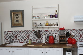 Merrow Cottages - Accommodation NT 35