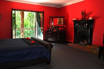 Merrow Cottages - Accommodation NT 62