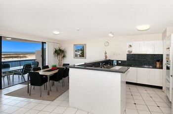 Windward Passage Holiday Apartments - Accommodation NT 2