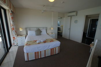 Windward Passage Holiday Apartments - Accommodation NT 27