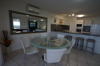 Windward Passage Holiday Apartments - Accommodation NT 37