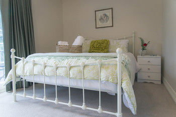 The Heart Of Emerald Bed & Breakfast - Accommodation NT 23