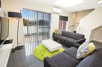 Astina Serviced Apartments - Parkside - Accommodation NT 9