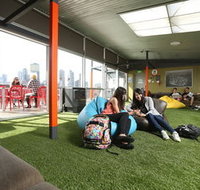 Melbourne Metro YHA - Hostel - Accommodation NT