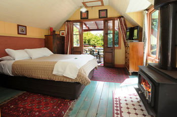 Como Cottages Accommodation - NT Tourism 12