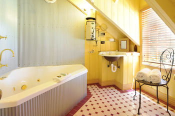 Como Cottages Accommodation - NT Tourism 17