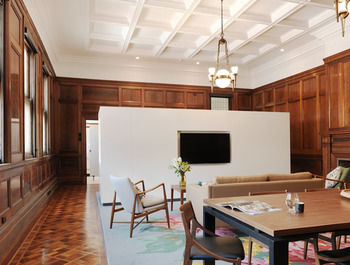 The Old Clare Hotel - Accommodation NT 68