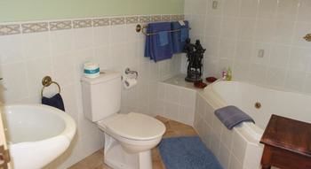 Lurline House - Accommodation NT 6
