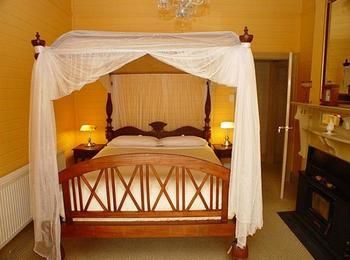 Lurline House - Accommodation NT 9